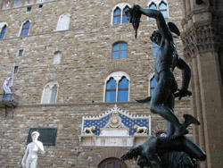 Частный гид (только для Вас) в течение 3 часов пешеходная экскурсия в центр Флоренции - Старый Дворец