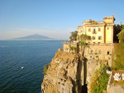 Cratere del Vesuvio, simbolo di Napoli