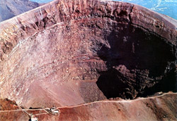 Vesuvius and Solfatara tour - Crater of Mount Vesuvius