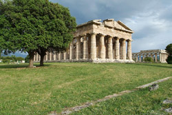 Cuma Paestum tour - The Temple of Neptune in Paestum