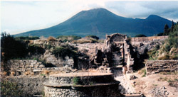 Stabia, Pompeii and Herculaneum tour - Pompeii with Vesuvius in the background