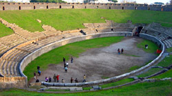 Visite guide  Pompi et Vesuve - L'amphithéâtre de Pompéi